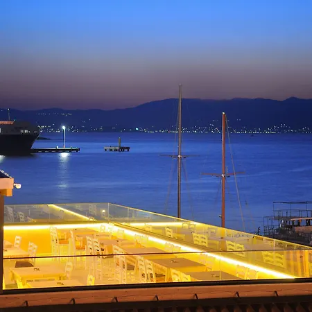 מלון Horasan Çeşme